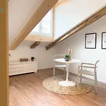 Gozzi 4 Tirabora Short Rent Appartamento *