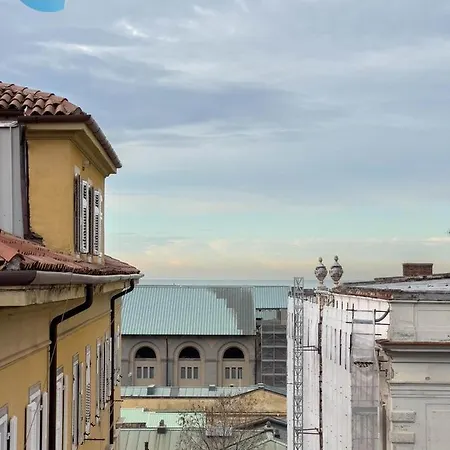 Gozzi 4 Tirabora Short Rent Appartamento *