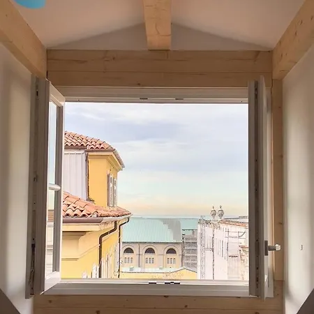 Gozzi 4 Tirabora Short Rent Апартаменты *